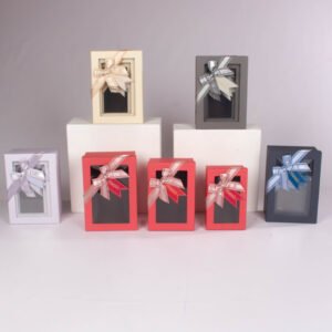 Caja De Regalo Cuadrada x 3 en 5 Colores