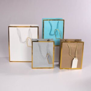 Bolsa de Regalo Recuadro Dorado (M) 32*26*12 cm