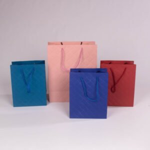 Bolsa de Regalo Cuadros  (M) 23*18*10 CM