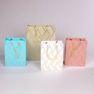 Bolsa de Regalo con Grabados Dorados (M) 32*26*12 cm