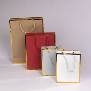 Bolsa de Regalo con Recuadro Dorado (L) 44*31*12 cm