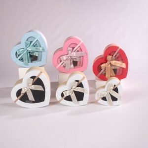 Set de Cajas x3 en Forma de Corazón con Ventana y Moño