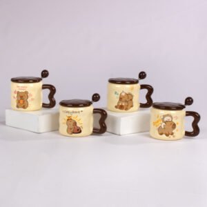 Mug Capibara con Tapa y Cucharita 380 ml